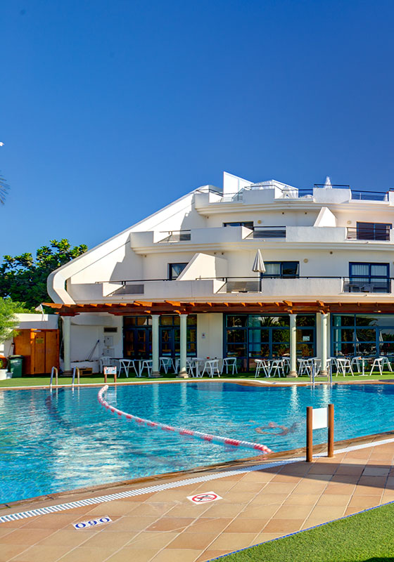 instalaciones piscinas sbh crystal beach