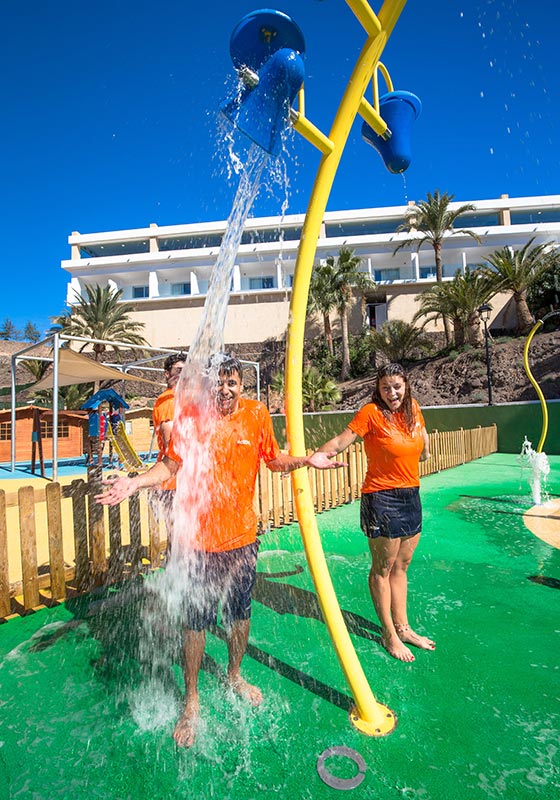 entertainment entertainment sbh maxorata resort